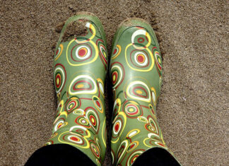 Jakie buty do zabaw w deszczu i na śniegu? dziecięce kalosze