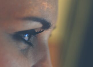 Czym są rzęsy jedwabne i jak są wykonywane? Czym są rzęsy jedwabne i jak są wykonywane?